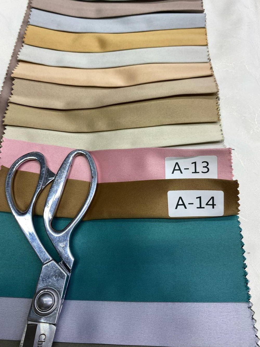 Подкладочная ткань сатин с черной ниткой Decstar-textil (высота 280 см, Турция)
