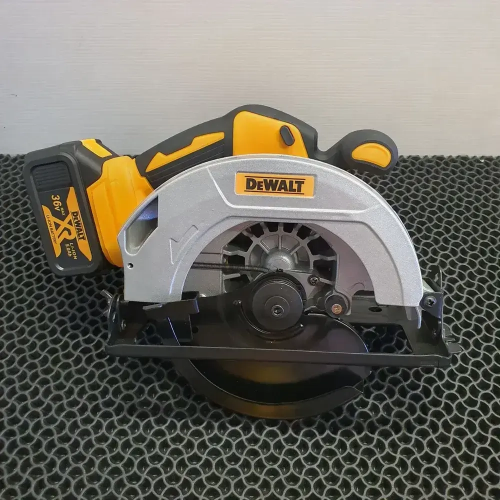 Набор инструментов DeWalt 10в1 аккумуляторный бесщеточный 36В