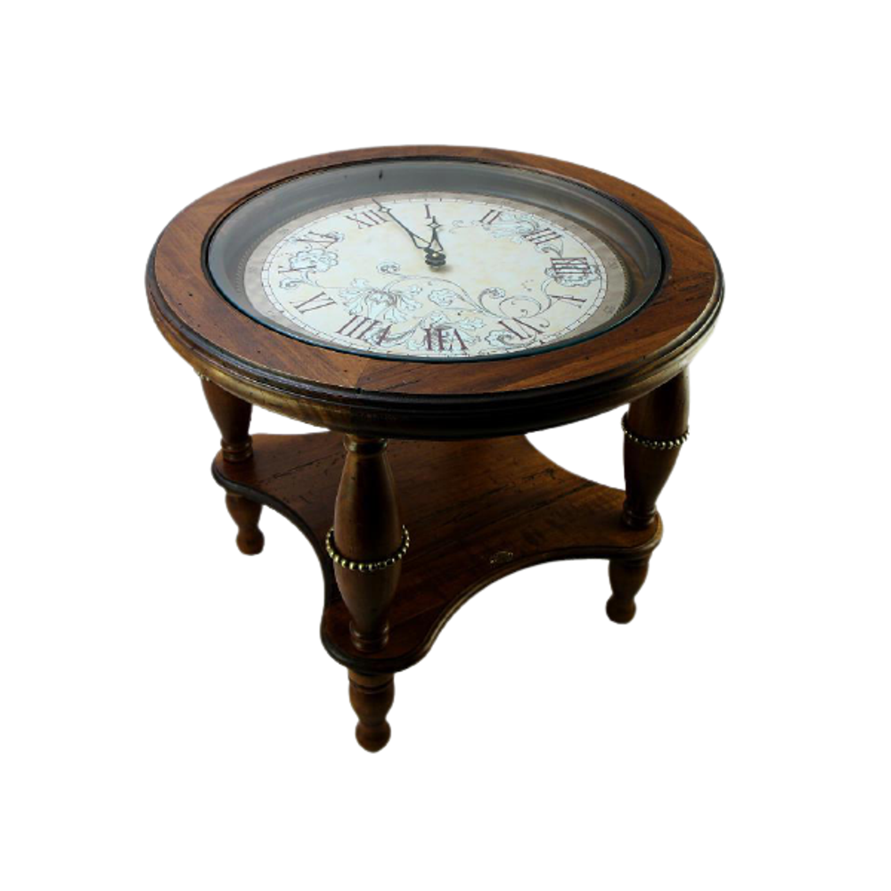 Столик с часами