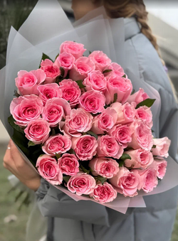 Букет из 35 роз Мандала 60см