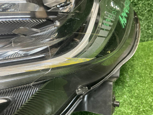 Фара левая Lada Vesta (2022-н.в.) LED