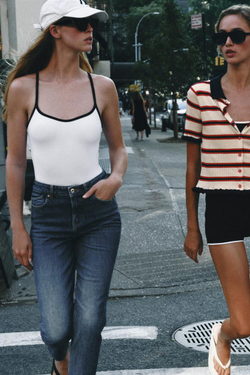 ZARA ДЖИНСЫ Z1975 MOM FIT С ВЫСОКОЙ ПОСАДКОЙ, СИНИЙ
