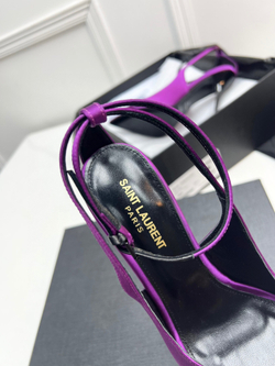 Saint Laurent Pumps