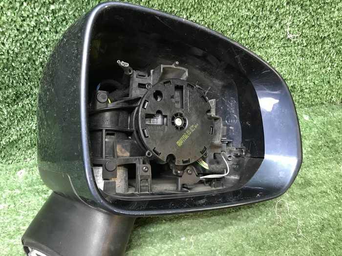 Зеркало правое Volvo XC60 2 (2017-н.в.) 12 конт.