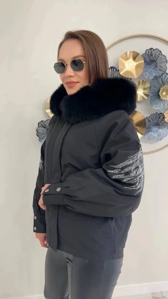 Куртка с крыльями из страз 4/12-1 черная