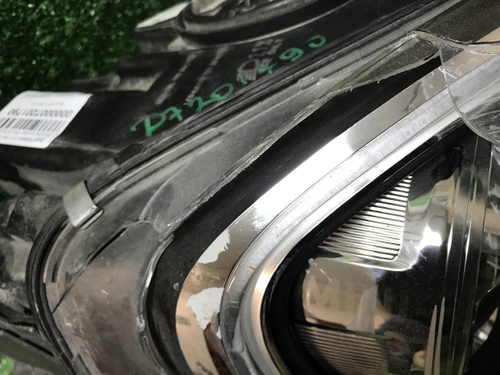 Битая Фара правая Mini Countryman F60 (16-20) LED