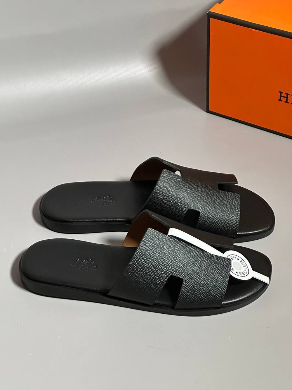 Шлепанцы Hermes