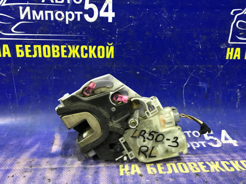 Замок двери задней левой NISSAN TERRANO 1999