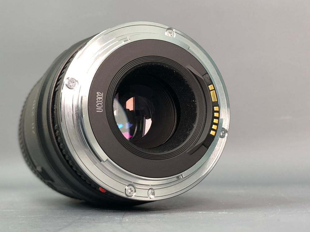 Canon EF 70-210 mm f/4