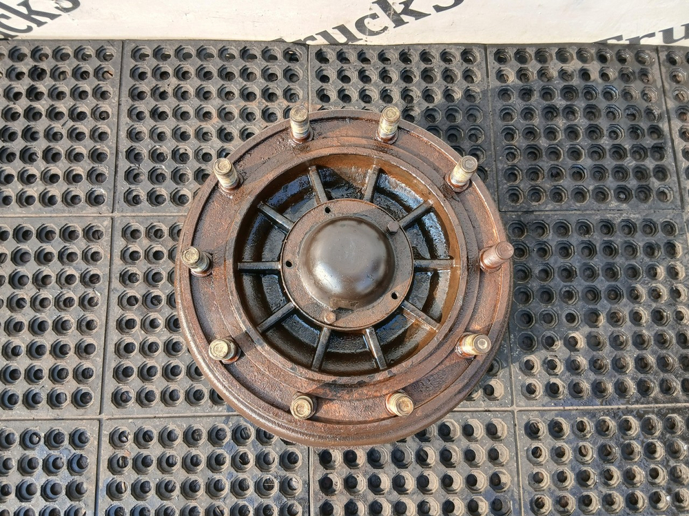 Ступица передняя в сборе 2023г.