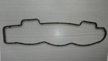 Прокладка клапанной крышки MAZDA, OPEL, PEUGEOT, CITROEN (1235994) красный MVQ ПТП
