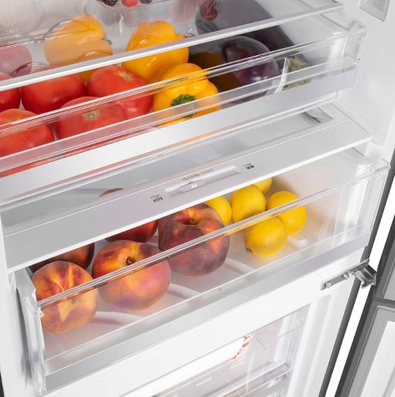 Холодильник Maunfeld MFF200NFSBE