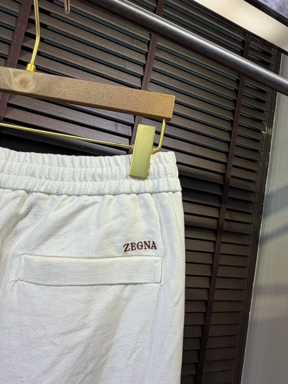 Льняной костюм Ermenegildo Zegna