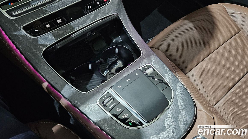 Mercedes-Benz E-Class W213 E350 4MATIC Avangarde (04.2022)