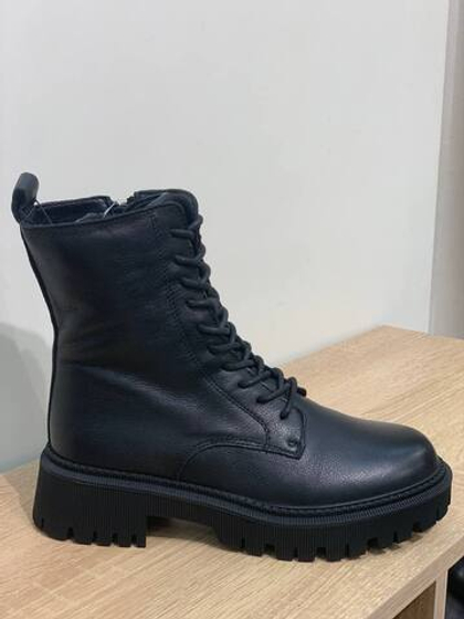 Ботинки из натуральной кожи \ натуральный мех