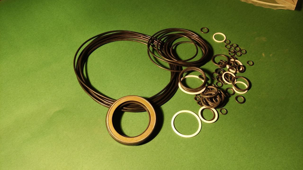 Комплект уплотнений и сальник для насоса Kawasaki K3V140