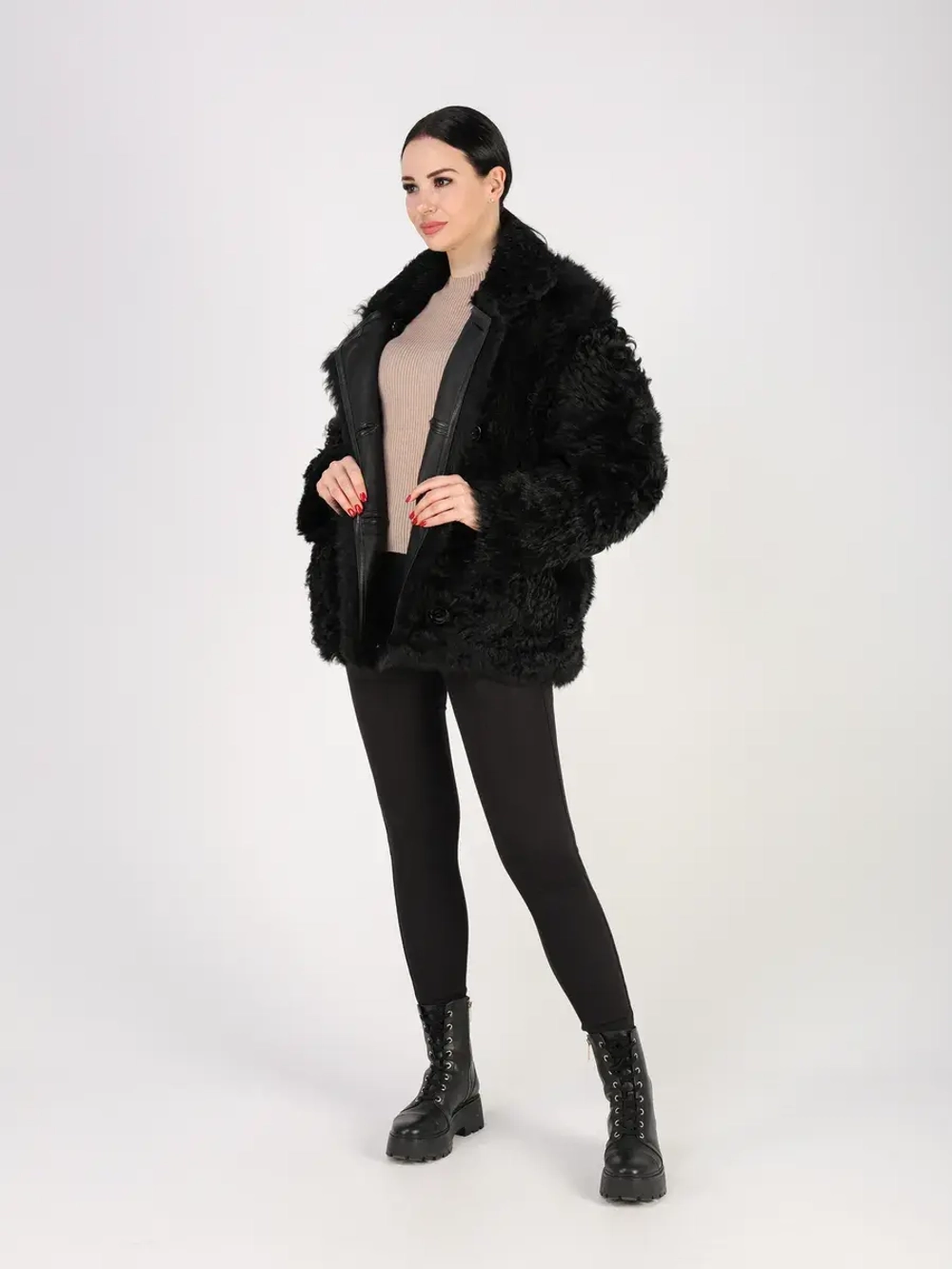 Дубленка зимняя шуба натуральная короткая