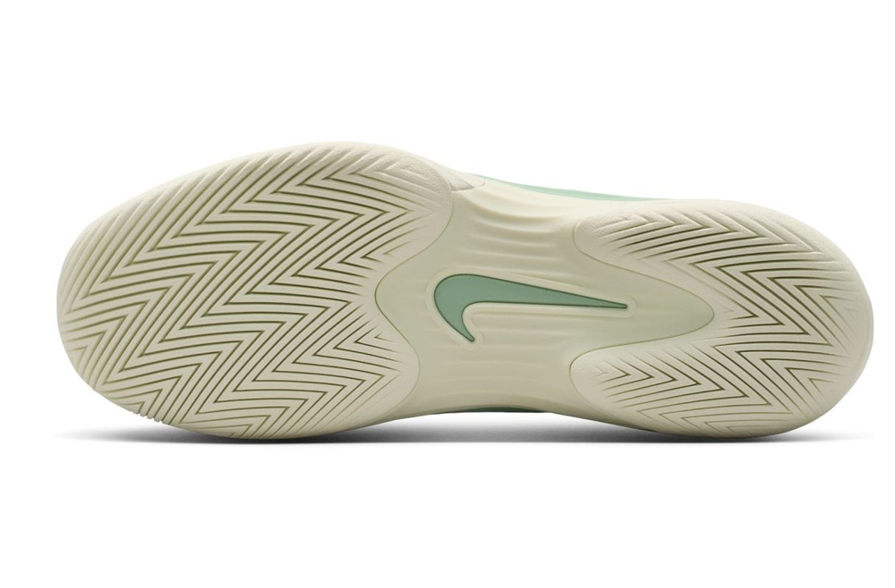 Женские теннисные кроссовки Nike Zoom Vapor 12 - barely green/coconut milk steam