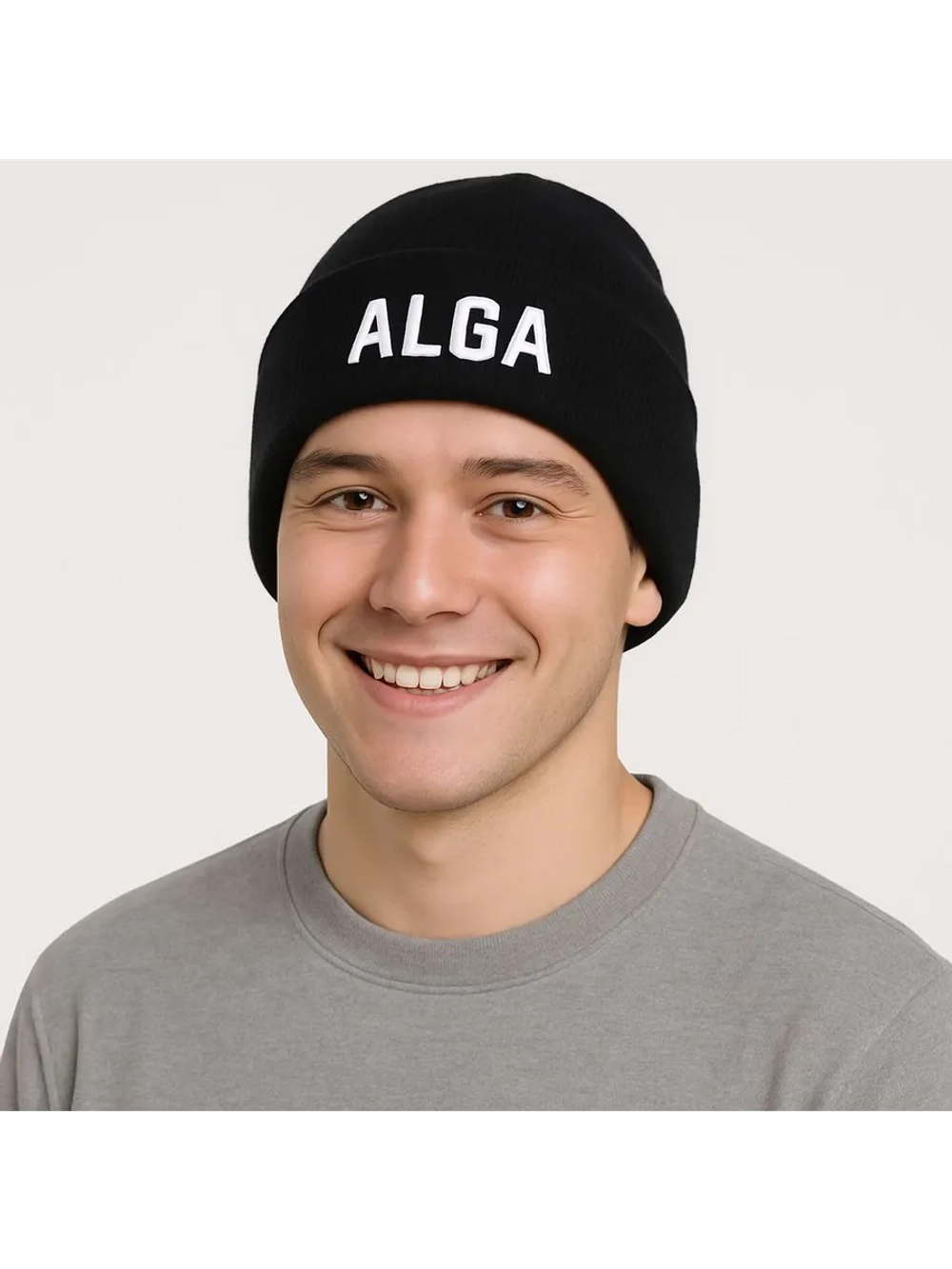 Шапка черная