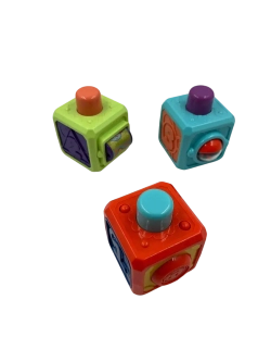 Интерактивные кубики для малыша развивающие