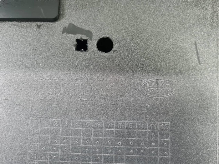 Бампер задний Land-Rover Defender 2 L663 (2019-н.в.)