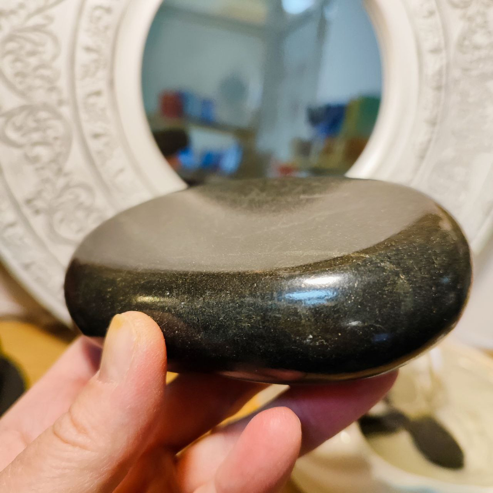 Камень  для стоун терапии базальт 11,5 х 7,5 см., толщина 3 см.