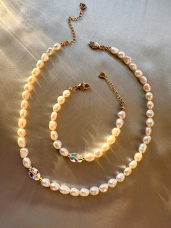 Ожерелье Скарабей Сваровски из жемчуга