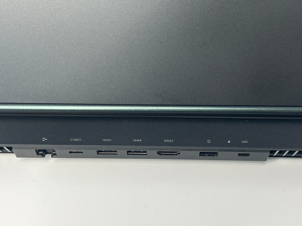 Ноутбук Lenovo Legion 5 15IMH05H (81Y6008JRU) 15.6"/Intel Core i5 10300H/RAM 16GB/SSD 512GB/GeForce RTX 2060 6GB/1920x1080/IPS/Windows 11/ Подсветка кл-ры: LED/Цвет: Черный. Состояние: B1