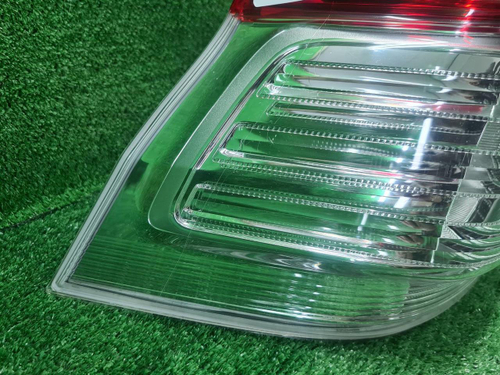 Фонарь левый Toyota Land Cruiser Prado 150 (2009-2013)