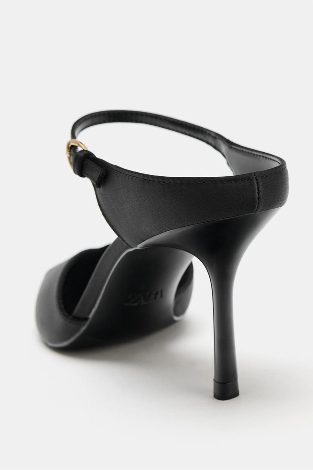 ZARA ТУФЛИ НА КАБЛУКЕ С ДЕКОРАТИВНОЙ ПРЯЖКОЙ, ЧЕРНЫЙ