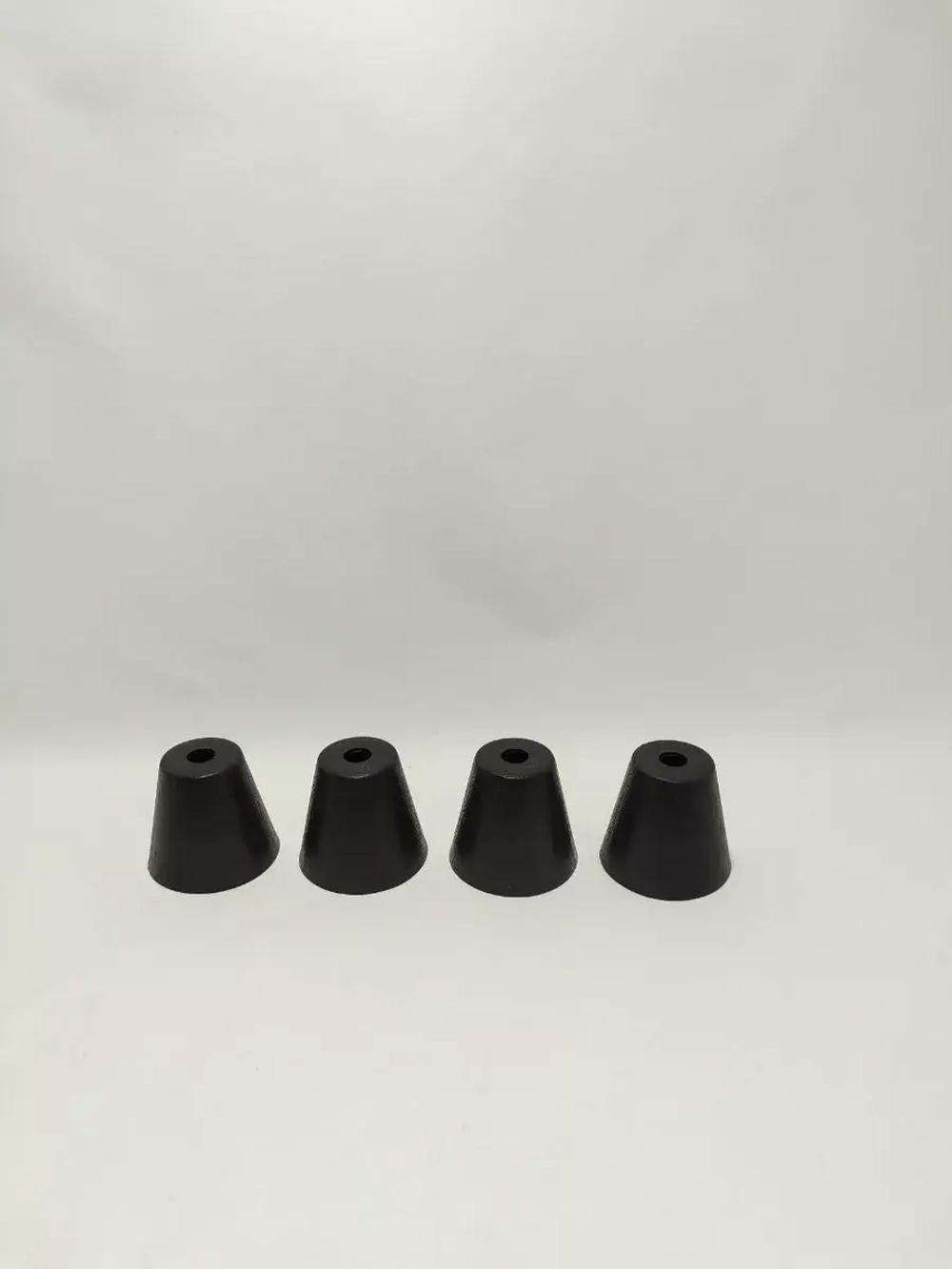 Мебельные ножки пластиковые для дивана шкафа и тумбочки