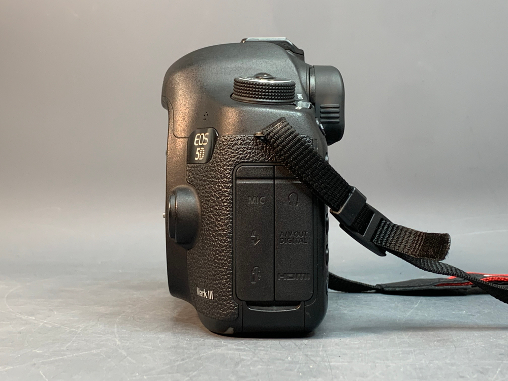 Canon EOS 5D Mark III 104.000 кадров