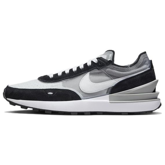 NIKE Waffle Одна из самых популярных моделей в Мире.