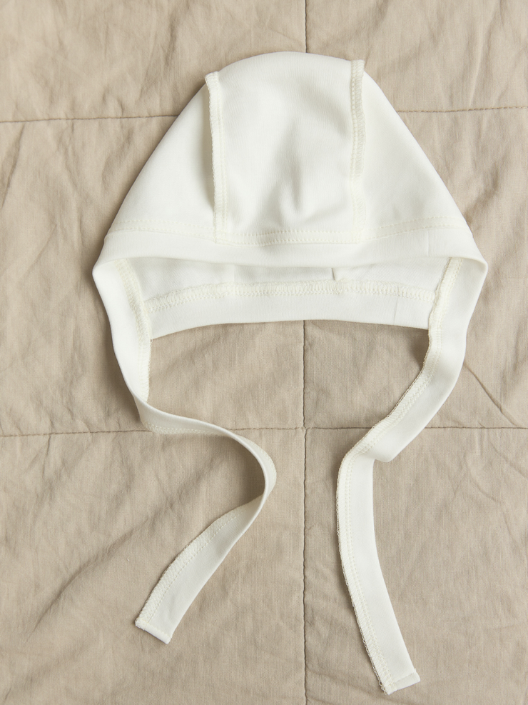 Чепчик гладкий Молочный