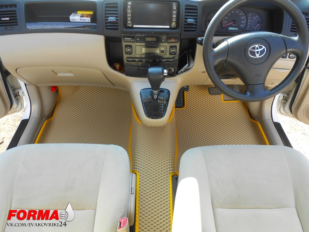 Toyota Corolla Spacio 2 поколение E120 (05.2001 - 06.2007)