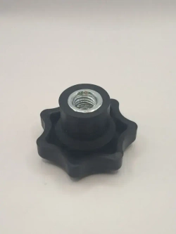 Гайка-барашек М10 х 1,5 сквозная проходная (2 шт в упаковке)