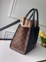 Louis Vuitton On My Side MM