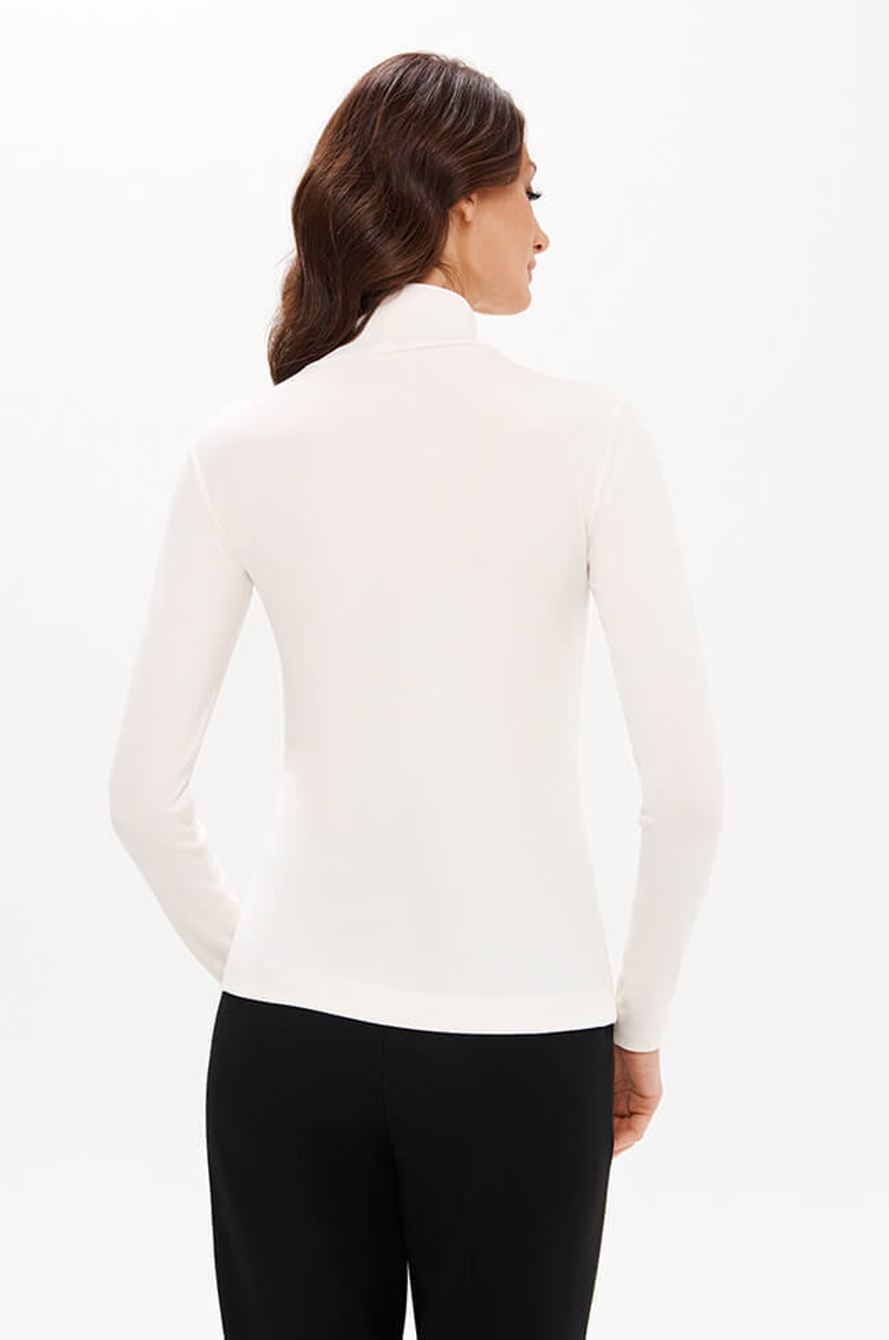 23341 Водолазка женская (молочный)