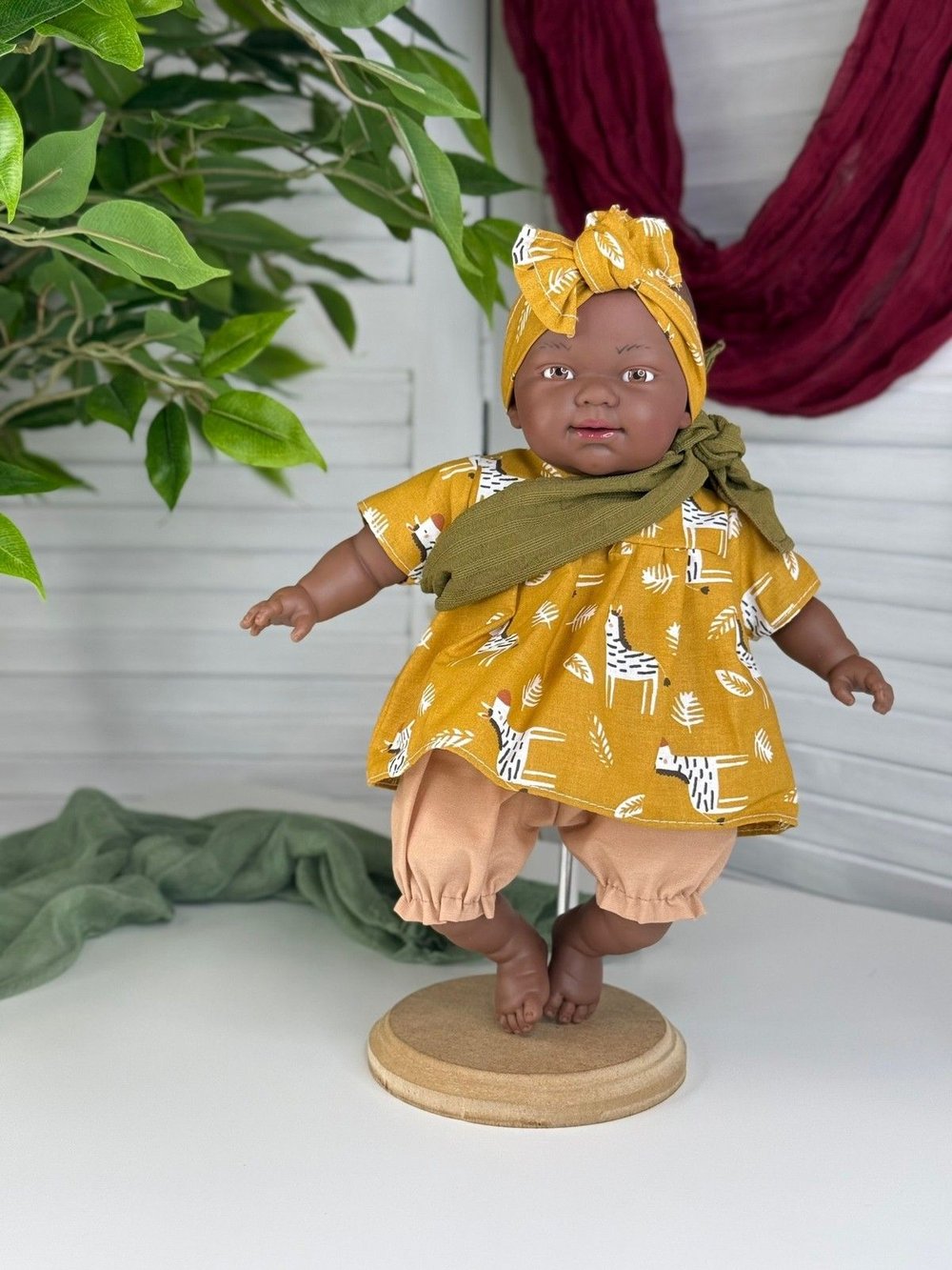 Кукла Nines 31см Coco мягконабивная (N0724A1)