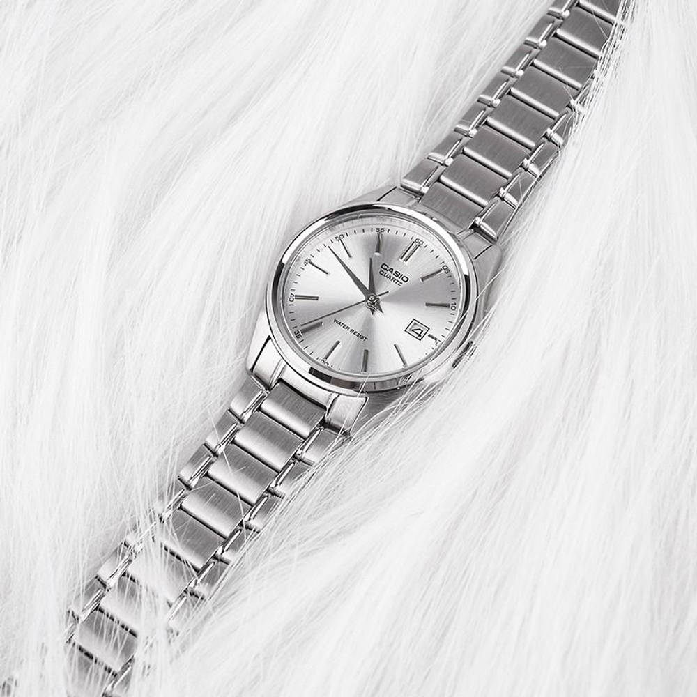 Женские наручные часы Casio LTP-1183A-7A