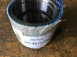 Втулка 207-63-76170