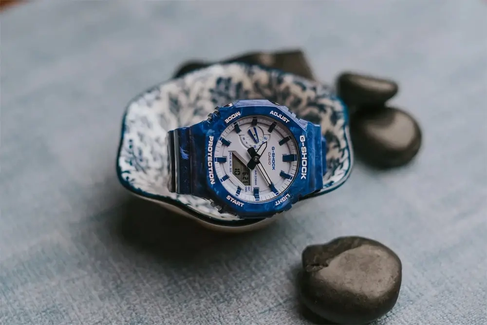 Мужские наручные часы Casio G-Shock GA-2100BWP-2A лимитированные