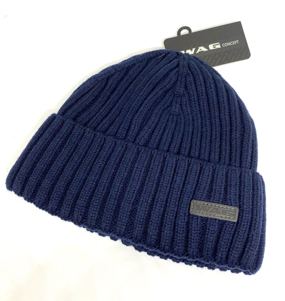 Шапка классическая с отворотом на флисе