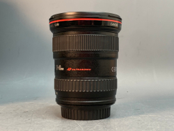 Canon EF 17-40mm f/4L USM