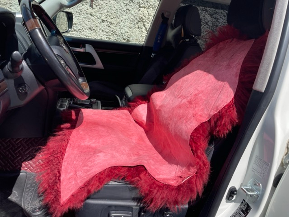 НЕТ - Красный / Шкура из натуральной овчины ковер, цвет красный, размеры 60х105 см, АКЕЯ, без крепежа (за 1 шт.)