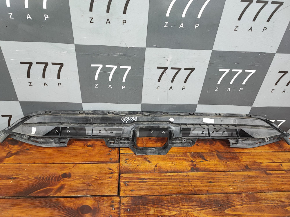Решетка переднего бампера Haval F7 1 19-22 Б/У Оригинал 2803116XKQ00A