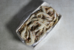 Креветка Королевская с головой 50/60 с/м блок 2кг