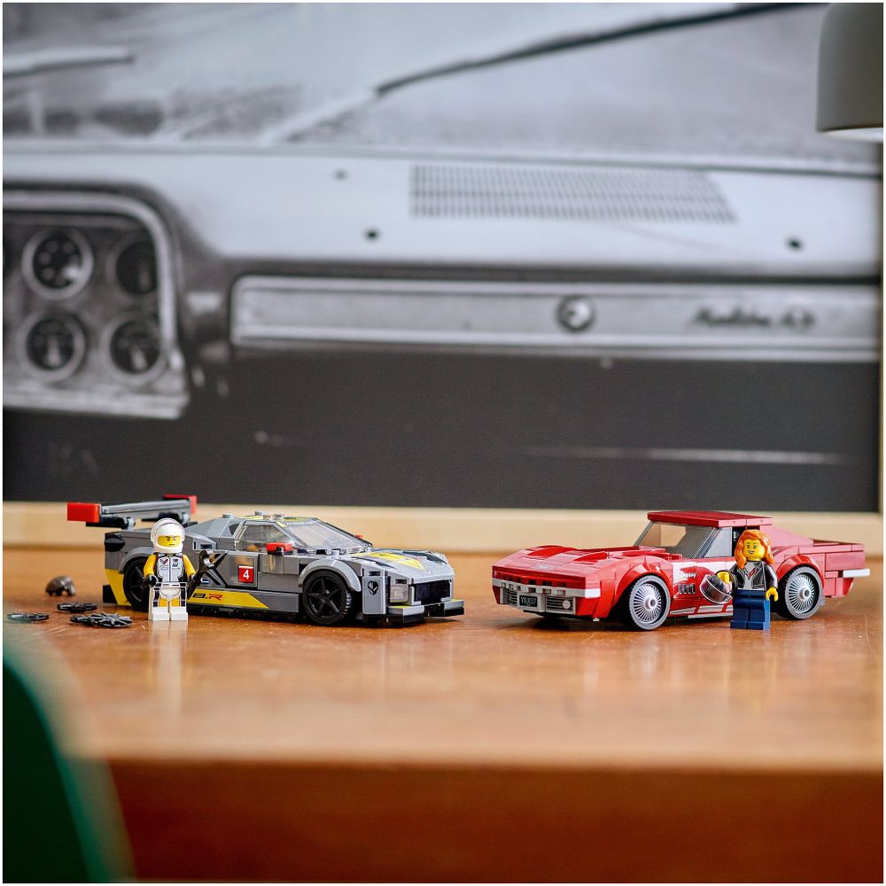 Конструктор LEGO Speed Champions 76903 Chevrolet Corvette C8.R Race Car and 1968 Chevrolet Corvette