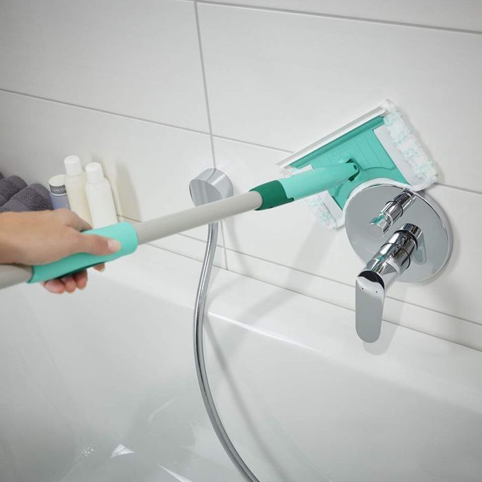 LEIFHEIT Bath cleaner Швабра универсальная с телескопической ручкой (Micro duo)