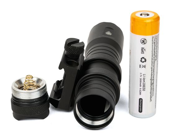 Фонарь подствольный Skywoods Hunter ELK 1010 люмен, выносная кнопка